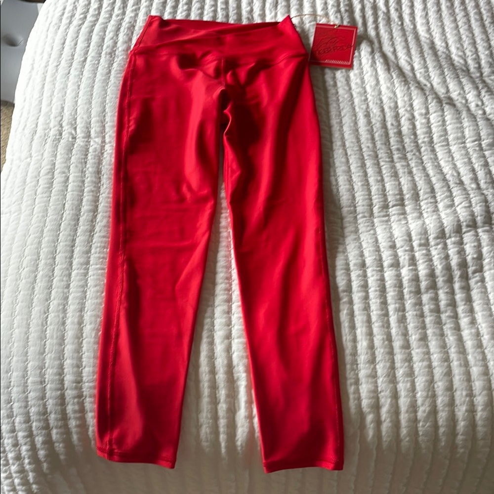 Tiger Friday Hit Cross Leggings in Cherry size Adult Small